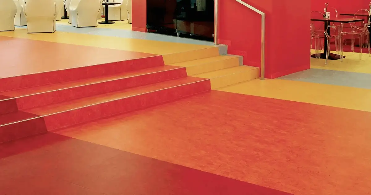 Snack bar with beautiful professionally installed linoleum flooring in Los Angeles, CA